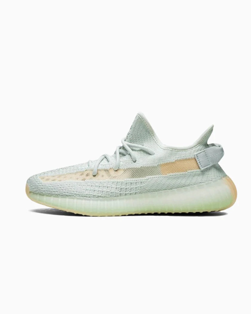Yeezy Boost 350 V2 Hyperspace