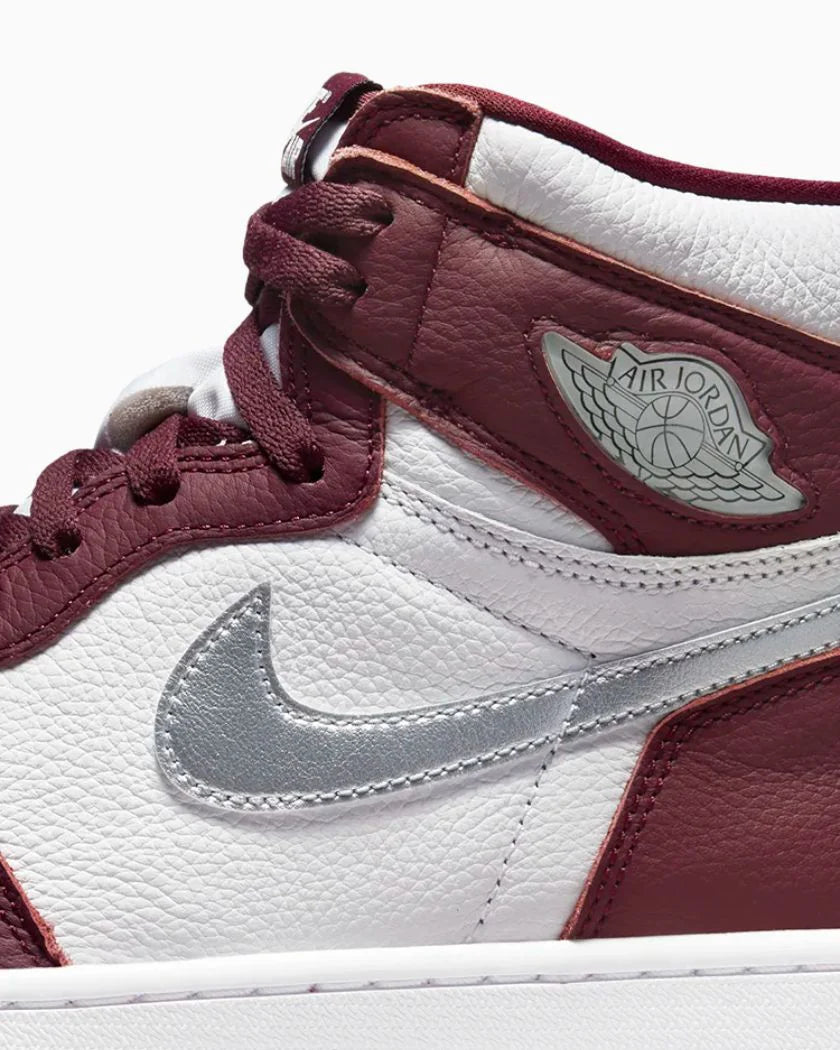 Nike Air Jordan 1 High OG Bordeaux