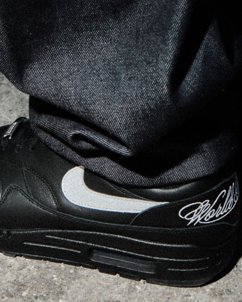 Nike Air Max 1 '87 SP Supreme Black White