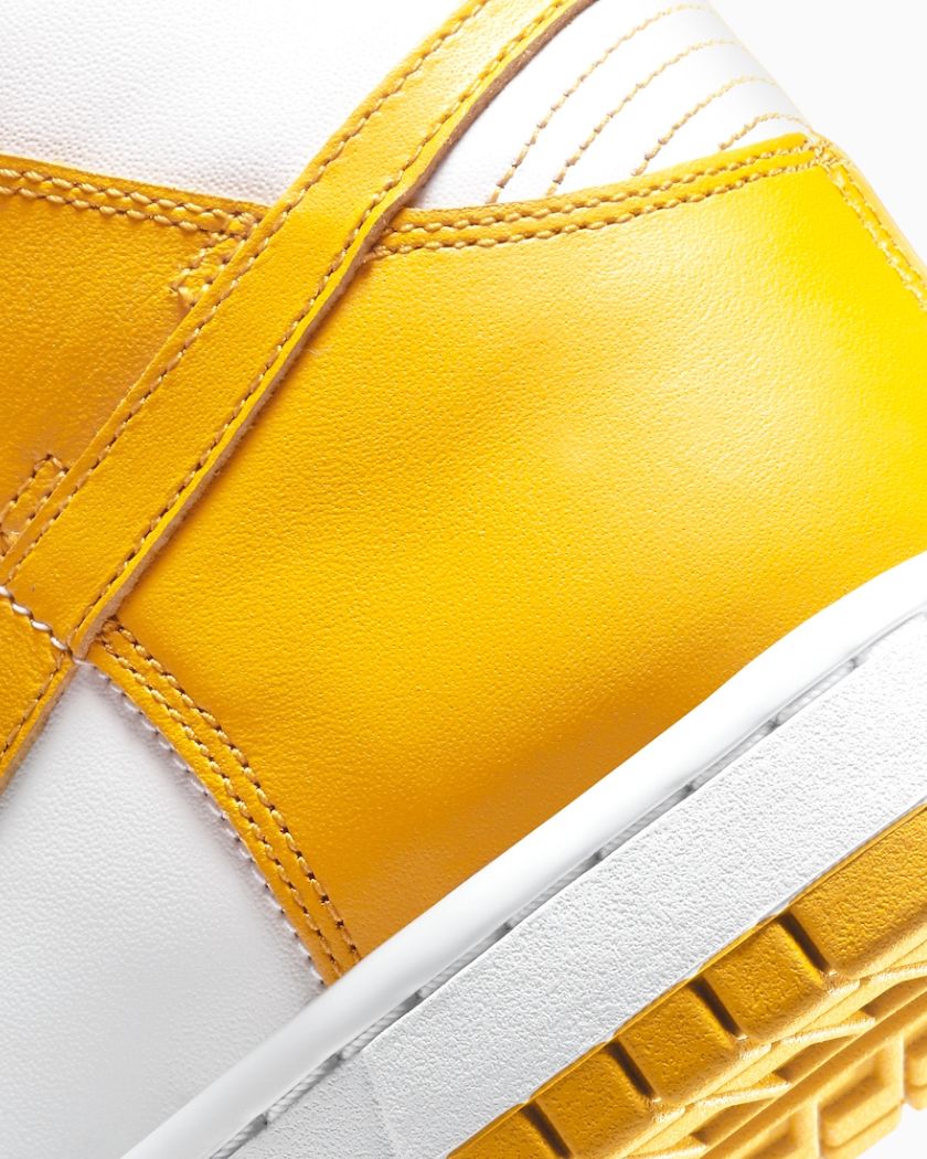 Nike Dunk High Dark Sulfur