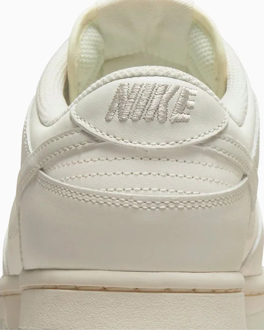Nike Dunk Low Light Bone