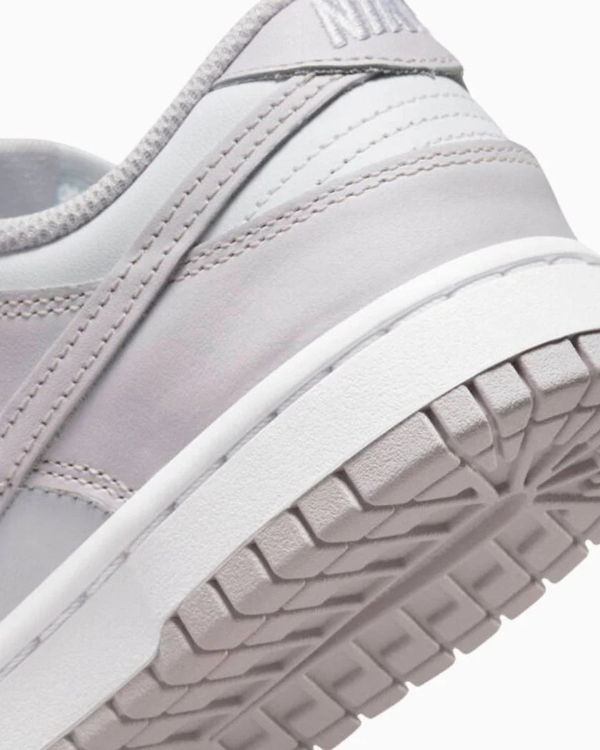 Nike Dunk Low Light Violet
