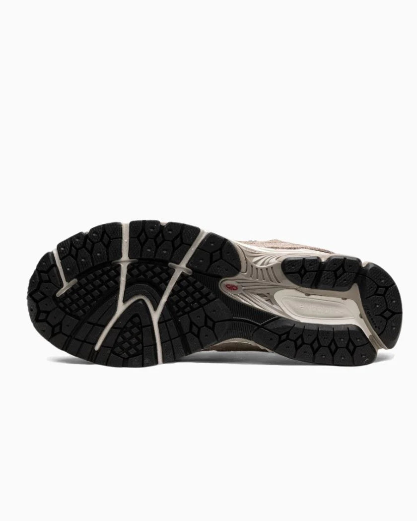 NewBalance 2002r Protection Pack Driftwood