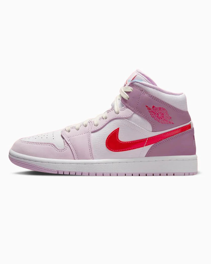 Nike Air Jordan 1 Mid Valentine's Day