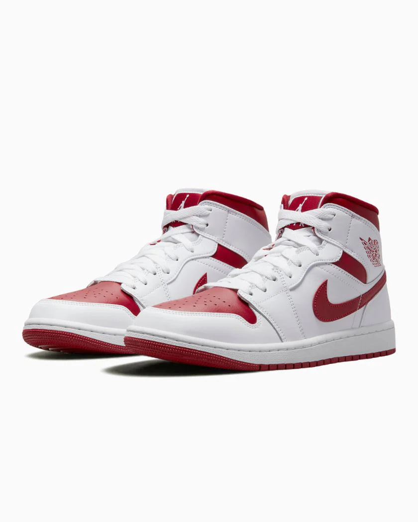 Nike Air Jordan 1 Mid Reverse Chicago