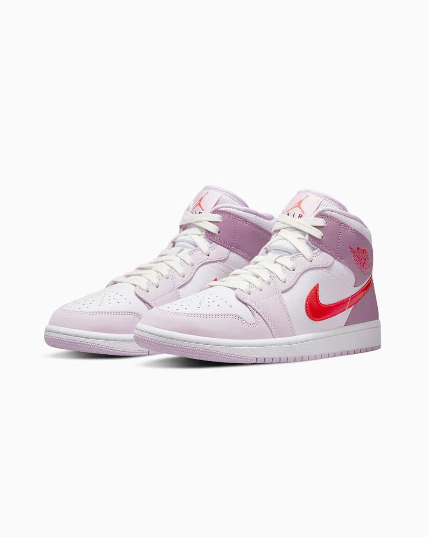 Nike Air Jordan 1 Mid Valentine's Day
