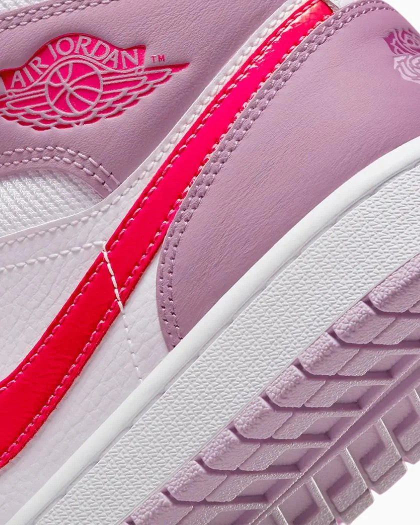 Nike Air Jordan 1 Mid Valentine's Day