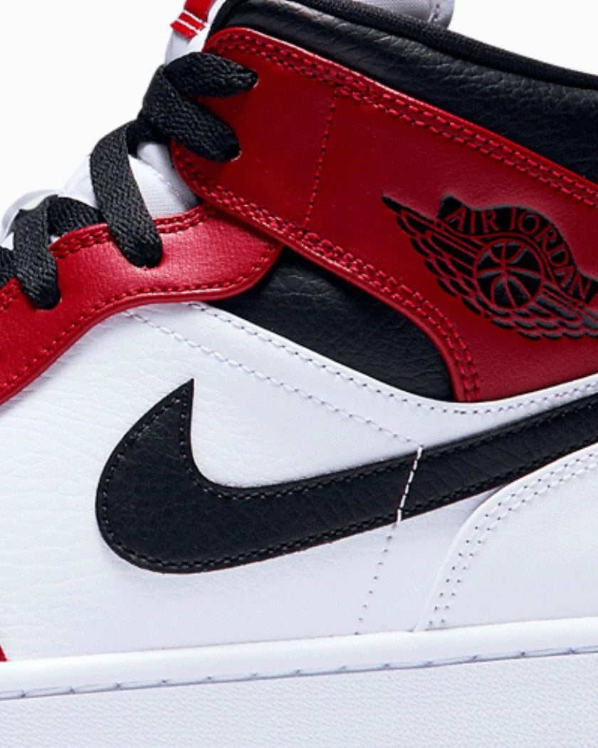 Nike Air Jordan 1 Mid Chicago White