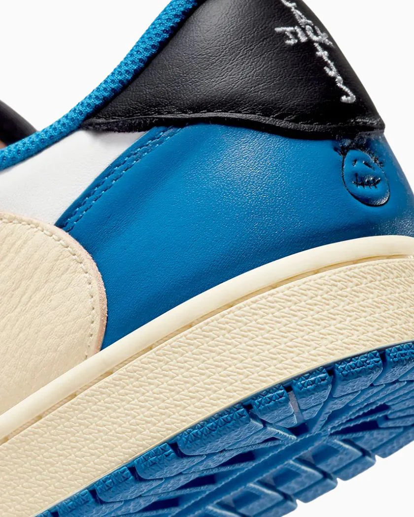Air Jordan 1 Retro Low OG SP Fragment x Travis Scott