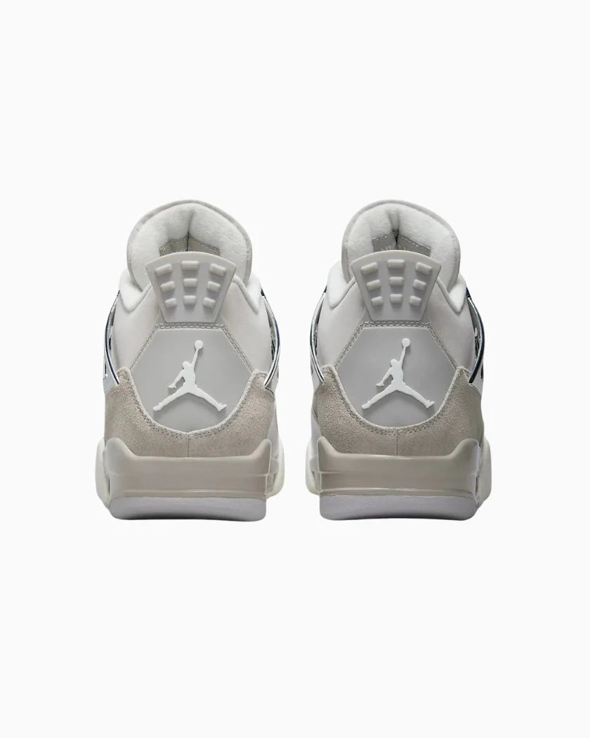 Air Jordan 4 Retro Frozen Moments