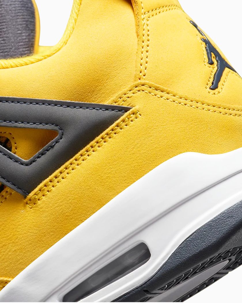 Air Jordan 4 Retro Tour Yellow (Lightning)