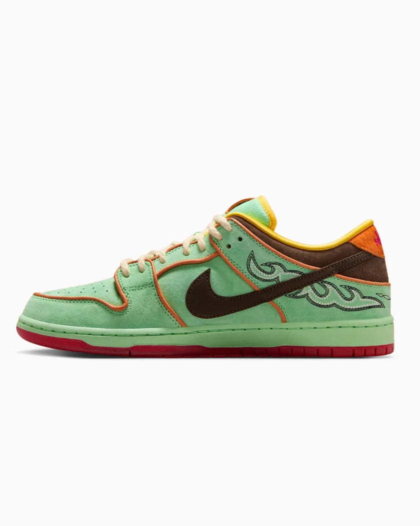 Nike Dunk Low SB Rodeo Tourmaline