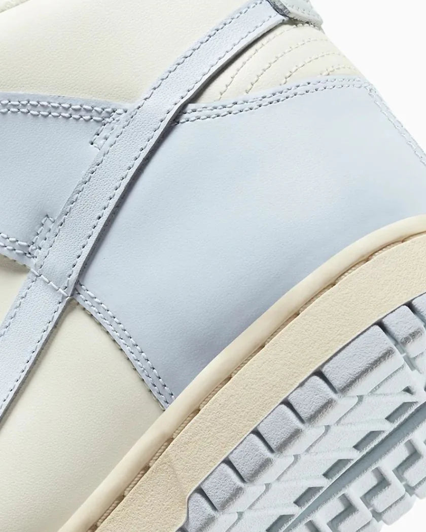 Nike Dunk High Football Grey