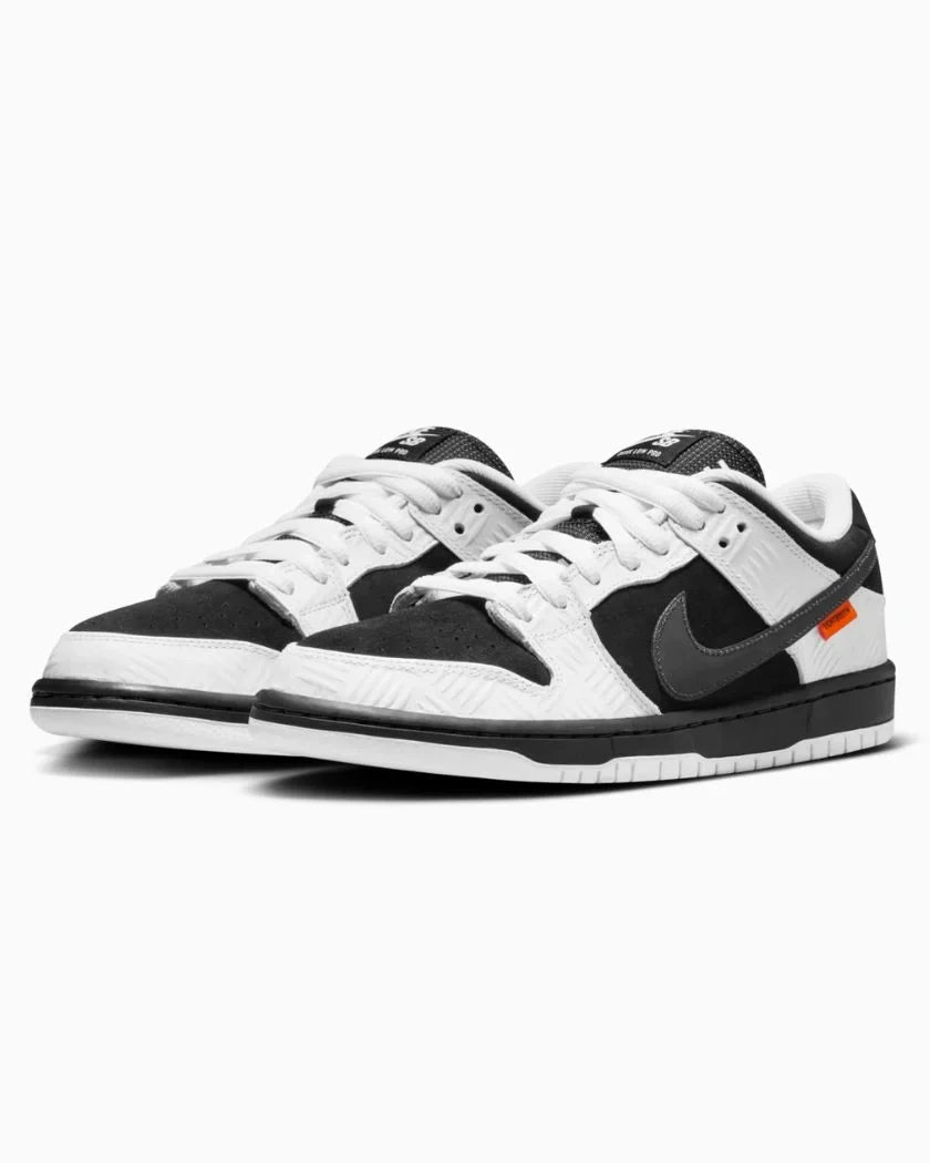 Nike Dunk Low SB Tightbooth
