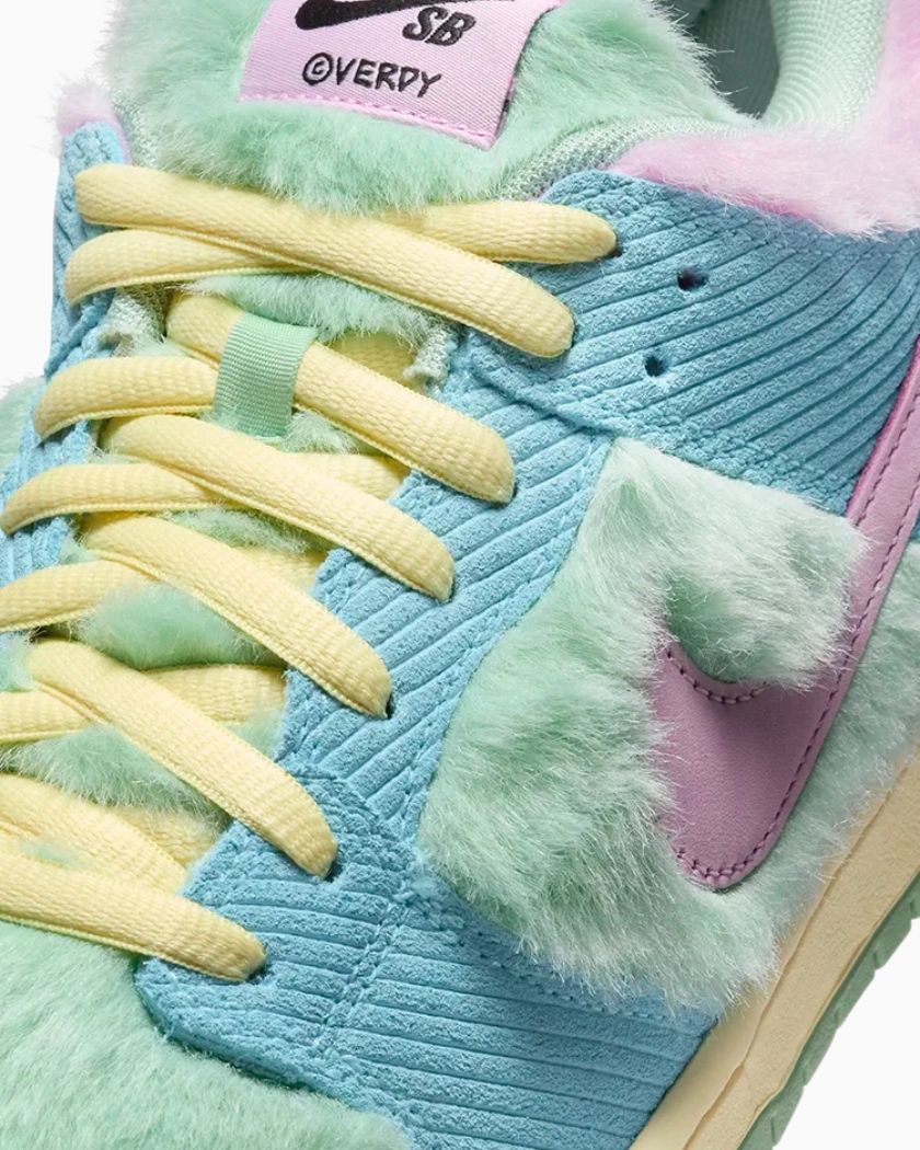 Nike Dunk Low SB Verdy Visty