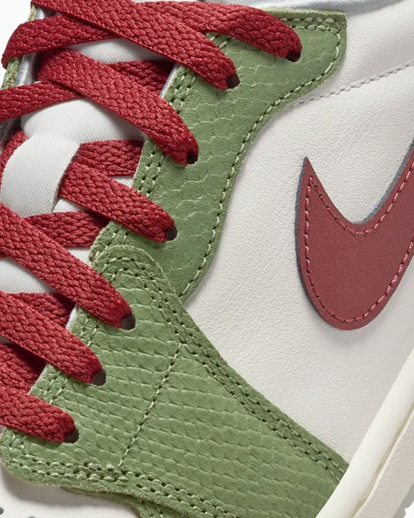 Nike Air Jordan 1 Mid Dark Teal