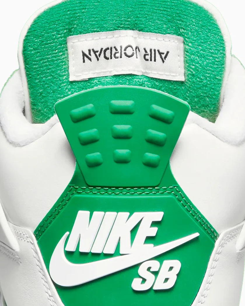 Air Jordan 4 Retro SB Pine Green