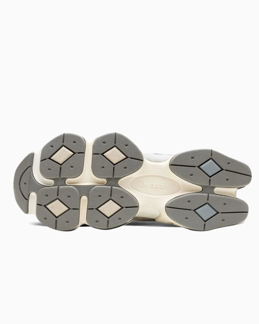 New Balance 9060 Mushroom