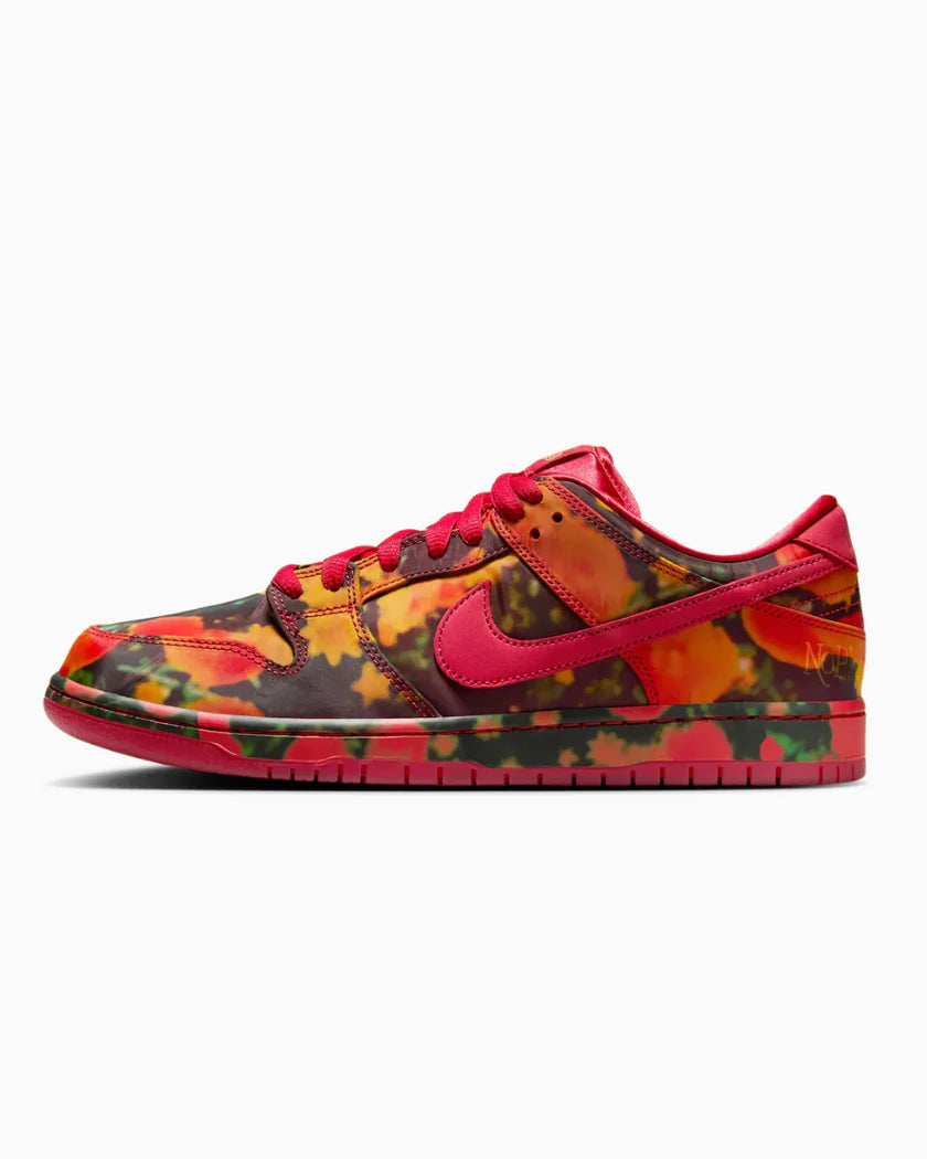 Nike Dunk Low SB The Wizard of Oz Poppy Field
