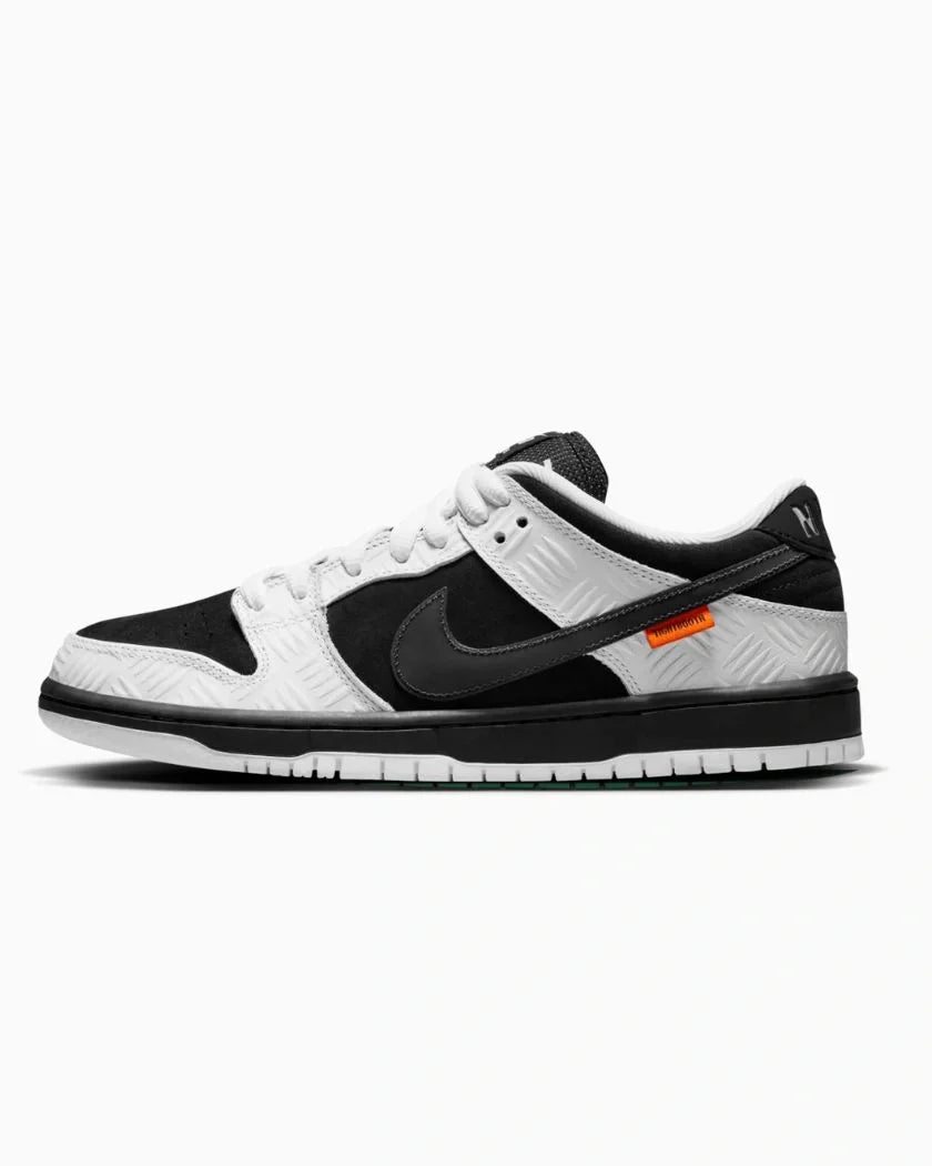 Nike Dunk Low SB Tightbooth