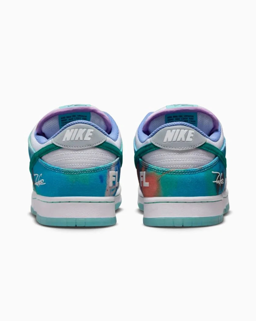 Nike Dunk Low SB Futura Laboratories Bleached Aqua